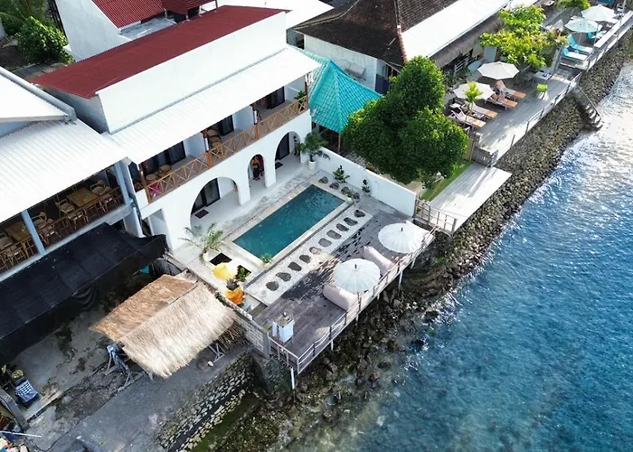 ホテル La Nusa Penida Ped